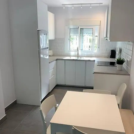 Apartment High Rated With Garden In Lovely Miraflores Urbanisation *